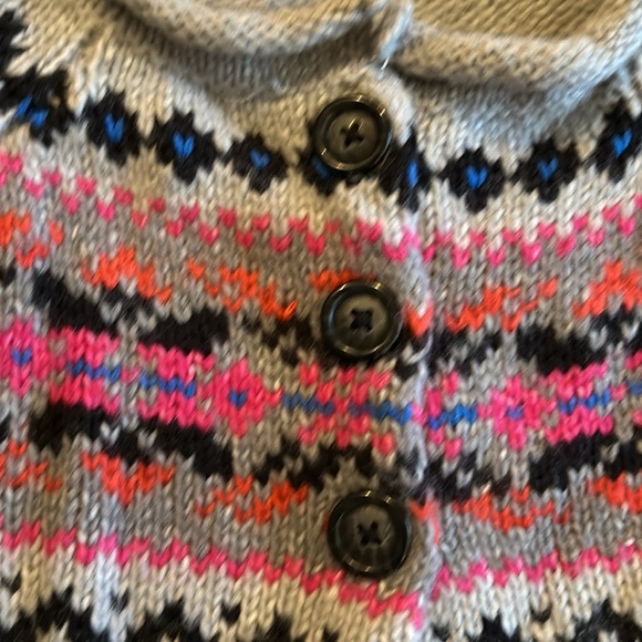 Fair isle sweater cardigan. Sz small. Acrylic/wool blend. Grey button front - Picture 3 of 6